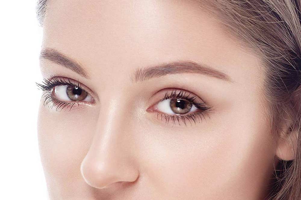 Rejuvenecer la mirada y eliminar arrugas en los ojos